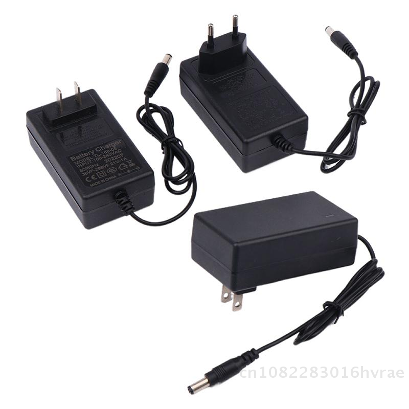 Pole Saw Cordless - 21V 1A Lithium Battery Charger with