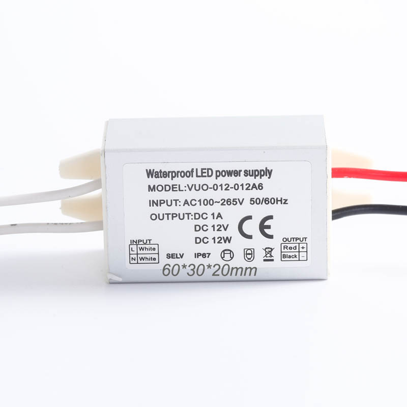 Slim Mini LED Driver Adapter A - Outdoor Power Transformer recensione e prezzo